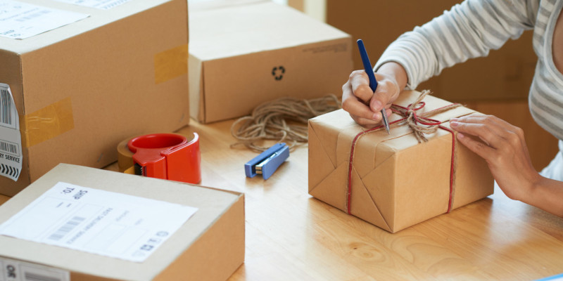 Shipping Boxes in Hendersonville, North Carolina